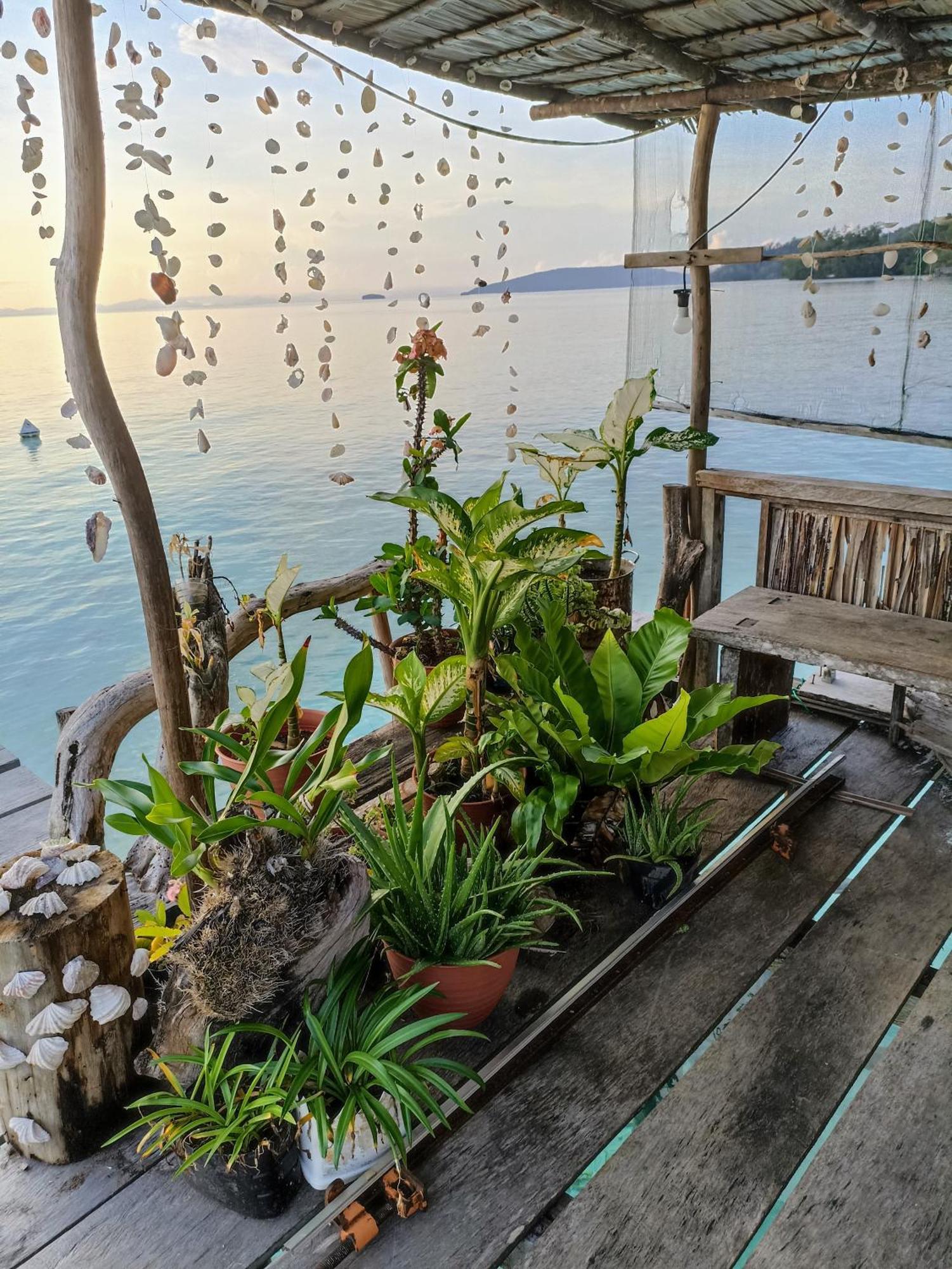 Yenbainus Homestay Yennanas Besir Exterior foto